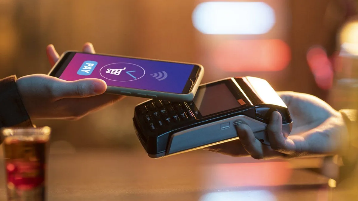Cómo dividir gastos en dólares en viajes: apps que funcionan y qué revisar