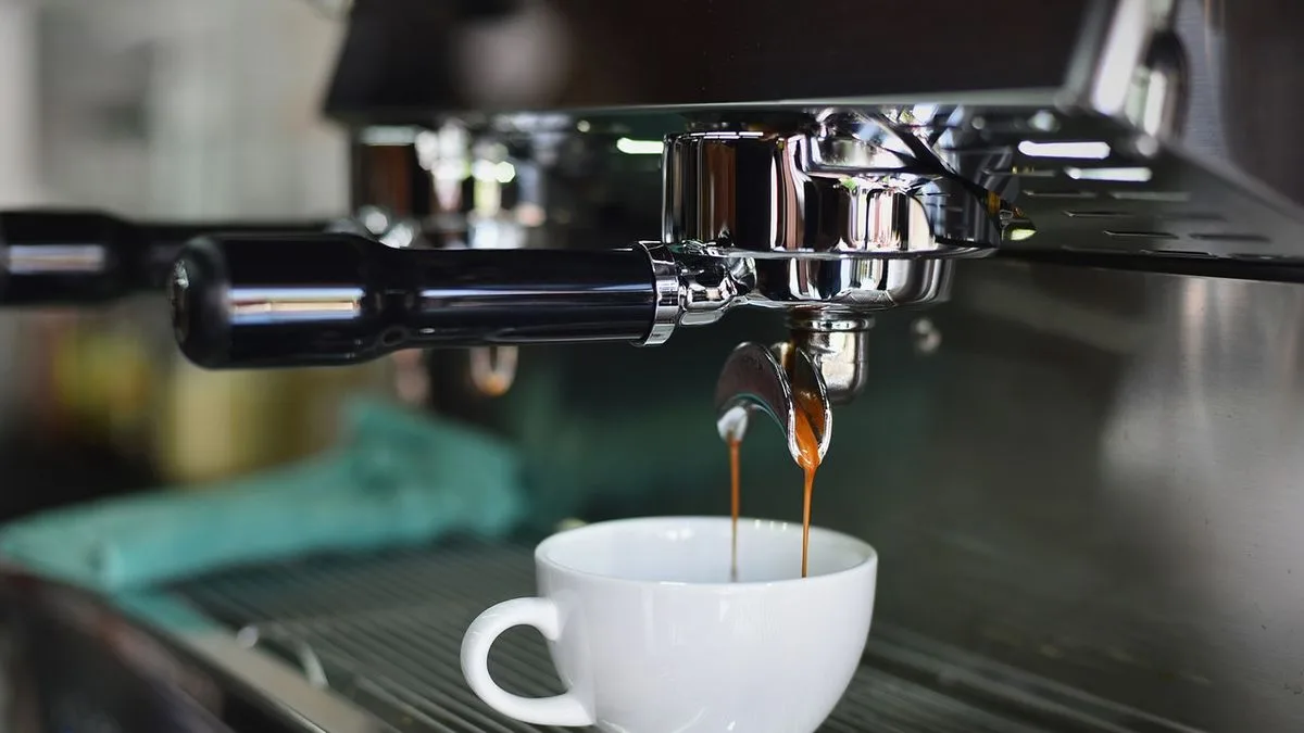Promociones en cafeteras: Carrefour llega al 53% y Coto ofrece 15-25% de descuento